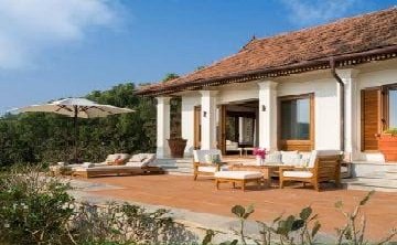 Independent Villa with Private Garden